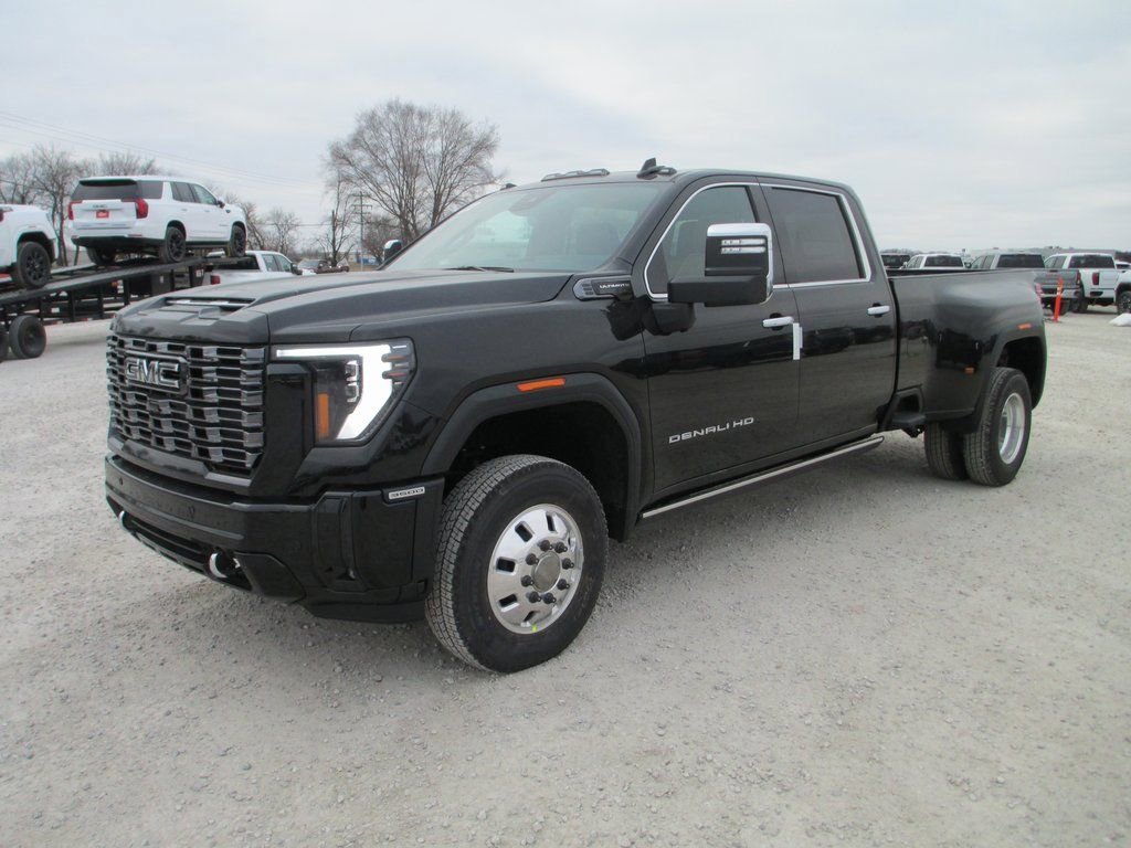 New 2026 GMC Sierra 3500 Denali Ultimate image 10