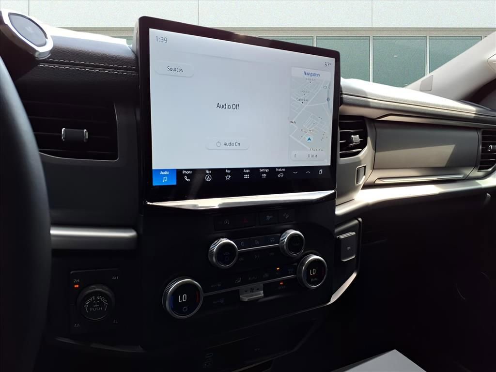 New 2024 Ford Expedition XL image 7