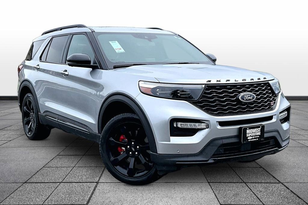Used 2023 Ford Explorer ST w/ Equipment Group 401A AWD/4WD image 2