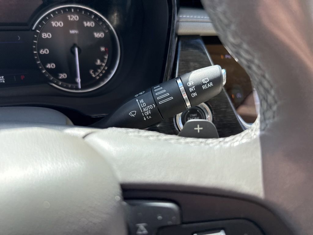 Used 2021 Cadillac XT6 Premium Luxury w/ LPO, Floor Liner Package image 20