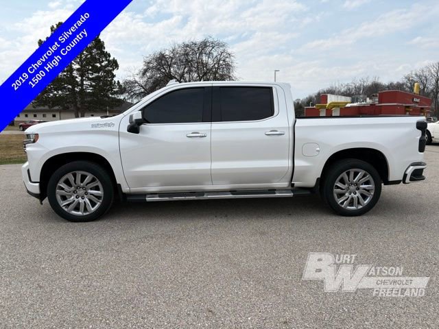 Used 2019 Chevrolet Silverado 1500 High Country w/ High Country Premium Package AWD/4WD image 3