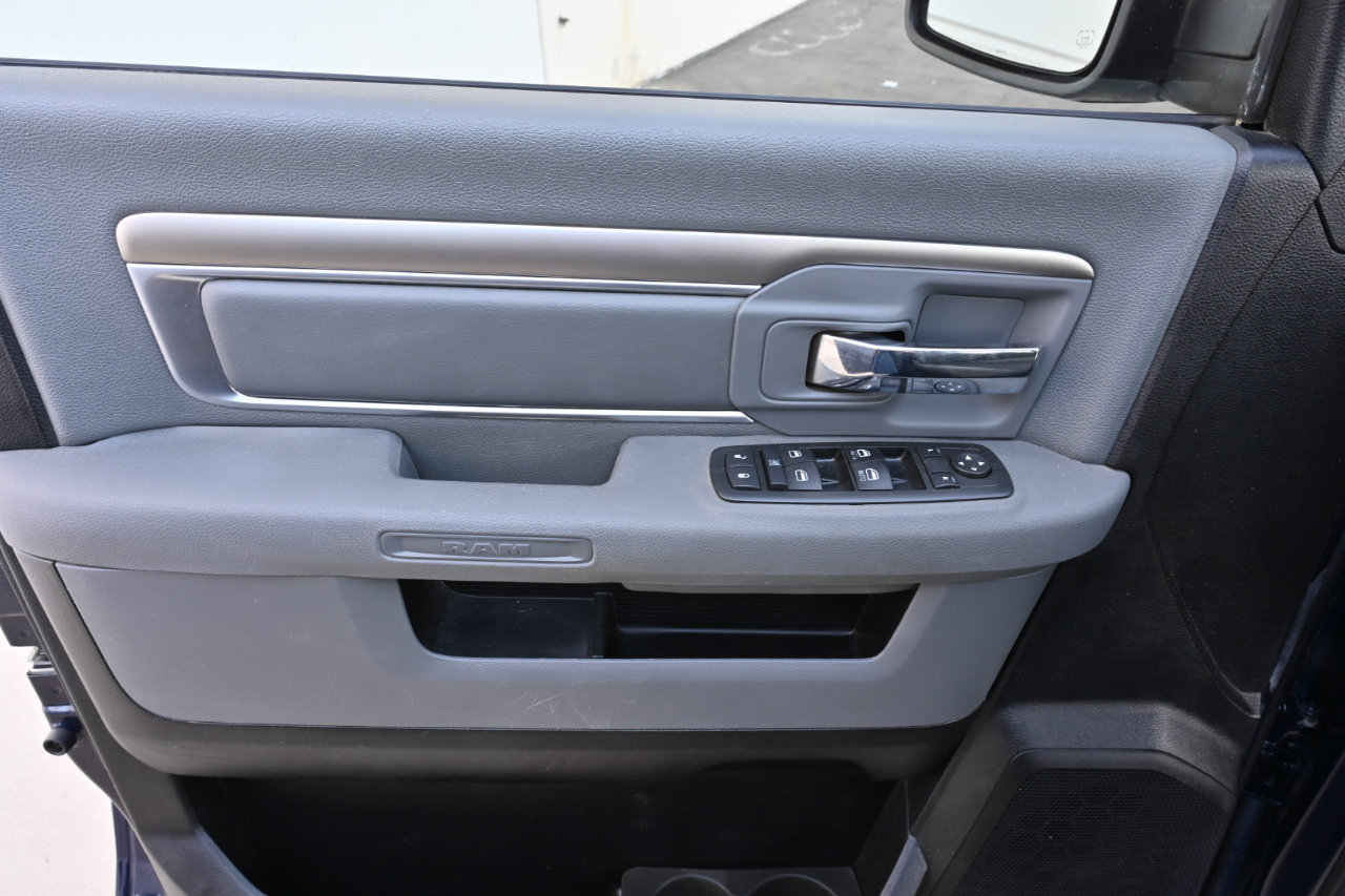 Used 2015 RAM 1500 Big Horn AWD/4WD image 33