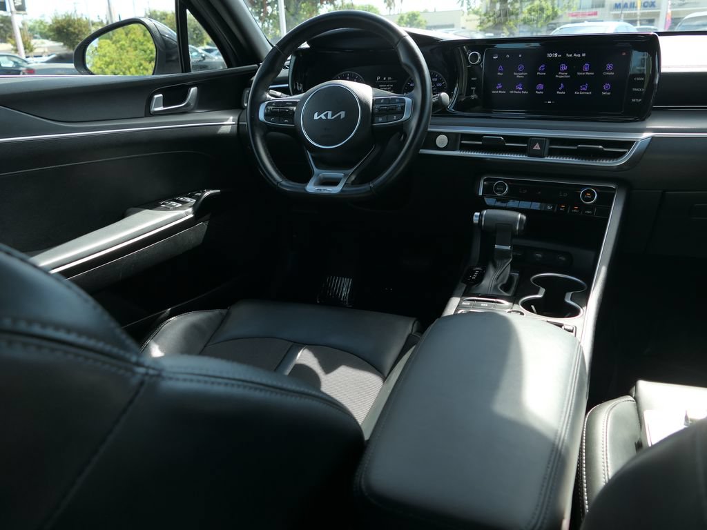Used 2024 Kia K5 GT-Line w/ GT-Line Premium Package FWD image 24