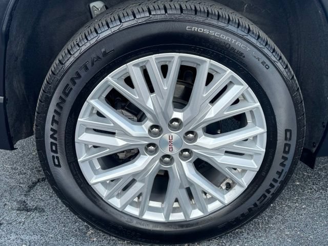 Used 2026 GMC Acadia Elevation w/ Elevation Premium Package FWD image 6