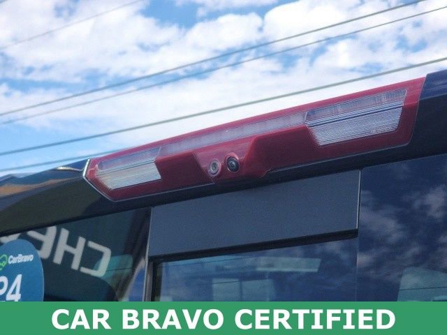 Certified 2024 Chevrolet Silverado 1500 High Country w/ Technology Package image 21