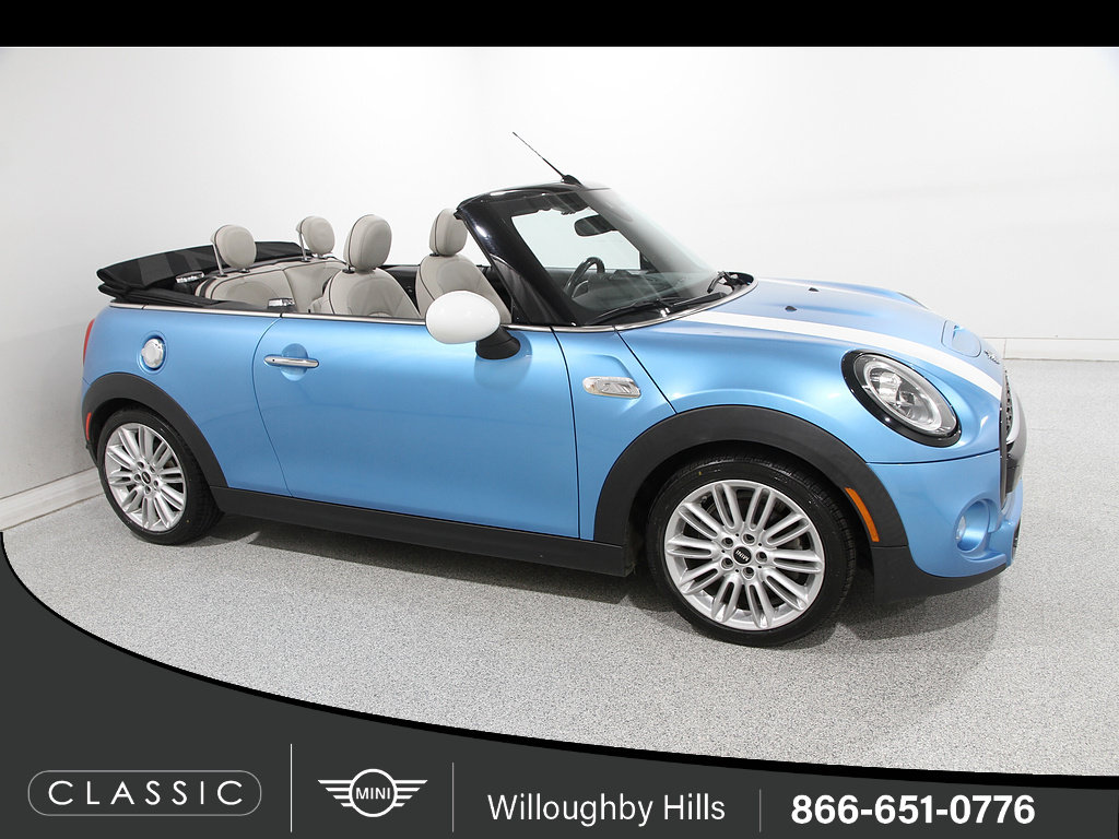 Used 2019 MINI Cooper S w/ Premium Package FWD image 1