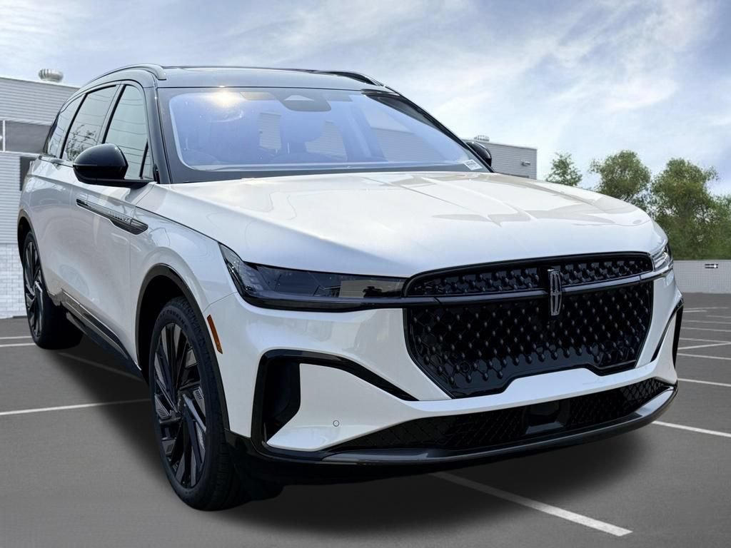New 2026 Lincoln Nautilus Reserve AWD/4WD image 2