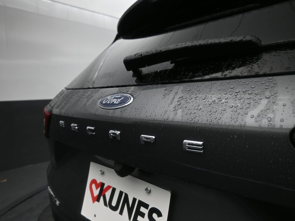 New 2026 Ford Escape Active w/ Cold Weather Package image 15