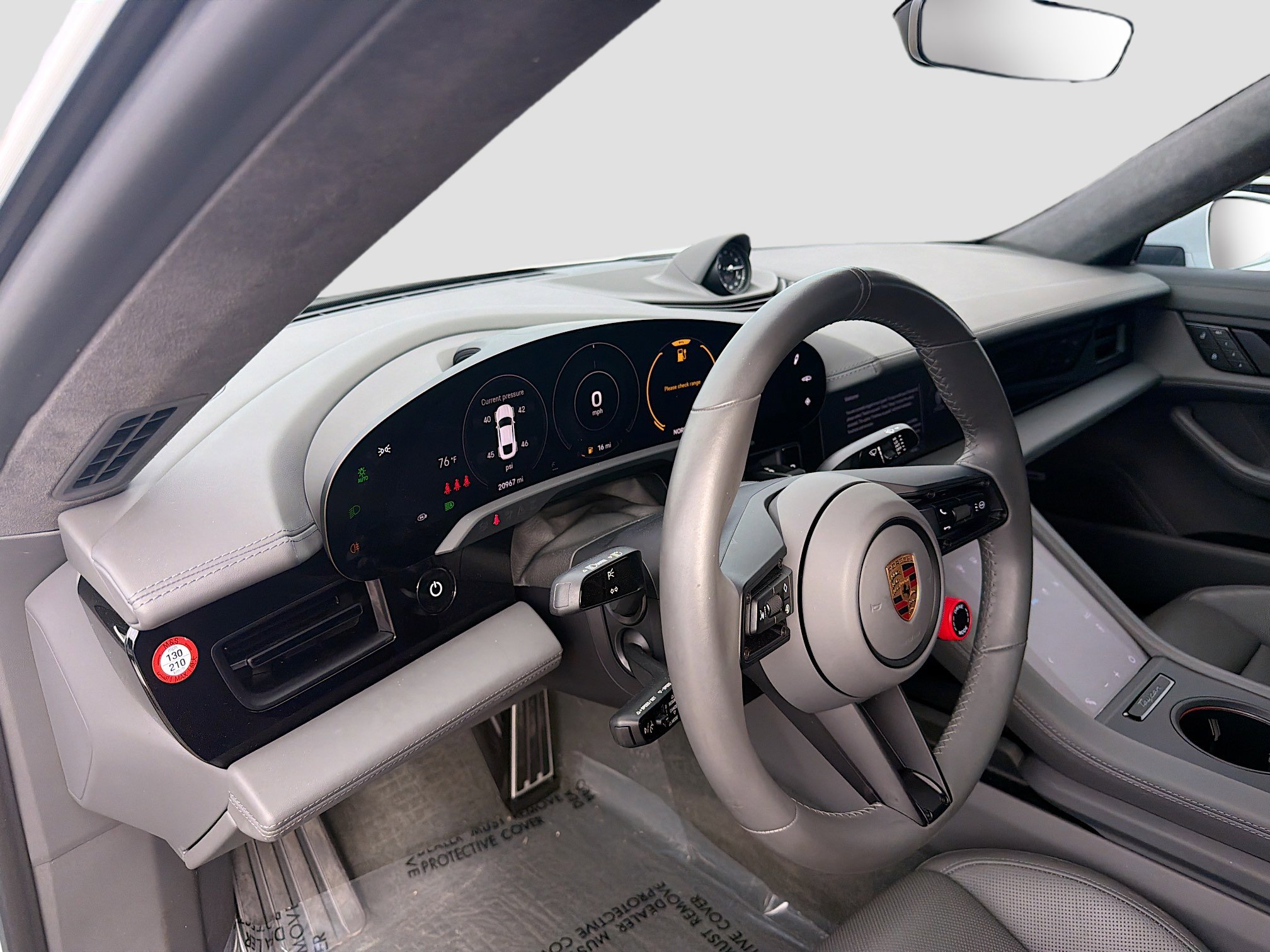 Used 2022 Porsche Taycan GTS w/ Premium Package (P6U) image 25