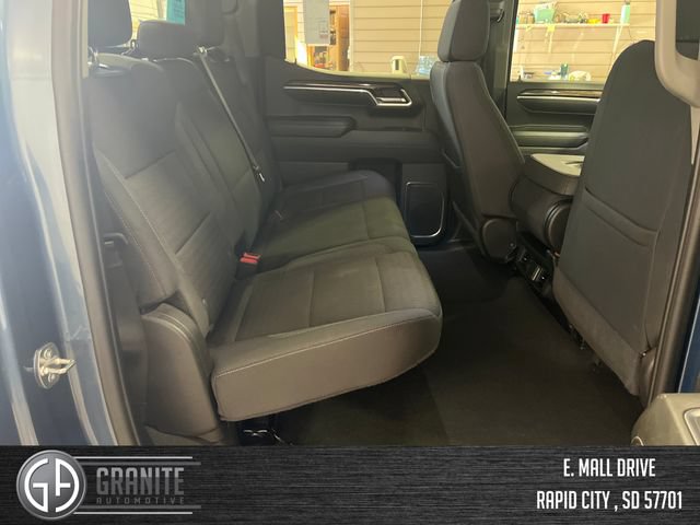 Used 2024 GMC Sierra 1500 SLE AWD/4WD image 35