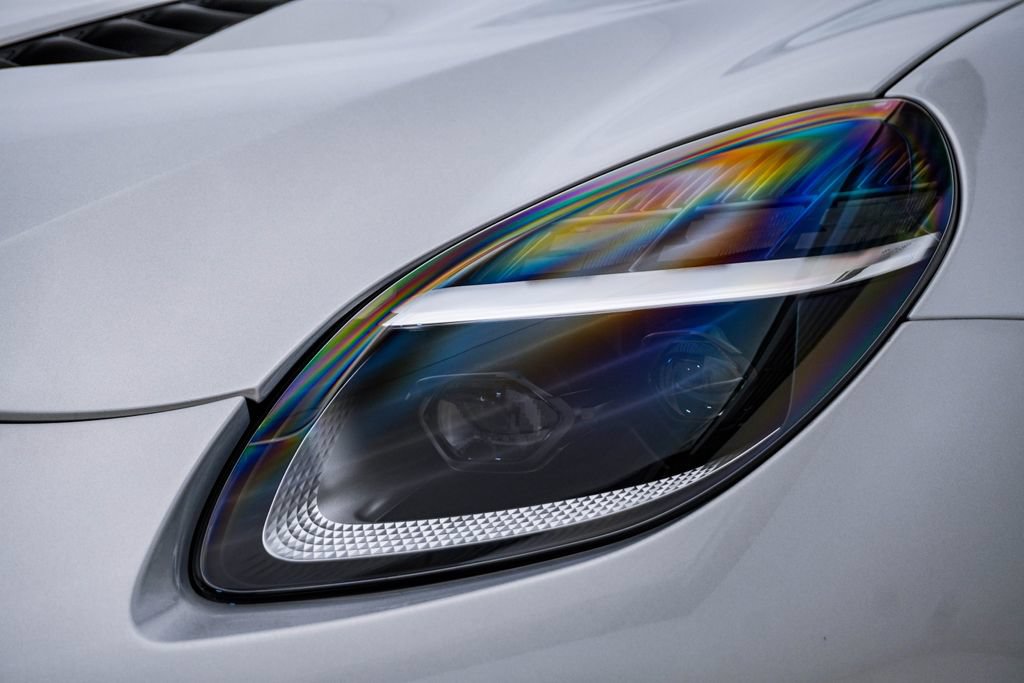 New 2026 Aston Martin Vanquish Convertible image 6
