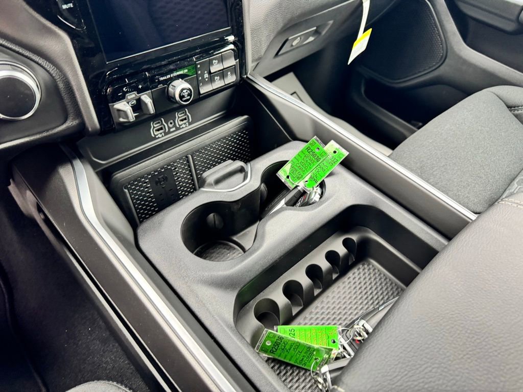 New 2025 RAM 1500 Big Horn image 18