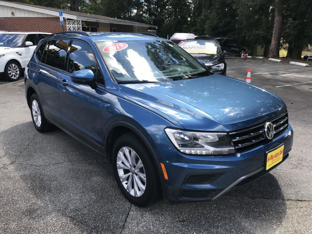 Used 2019 Volkswagen Tiguan S w/ Driver Assistance Package image 3