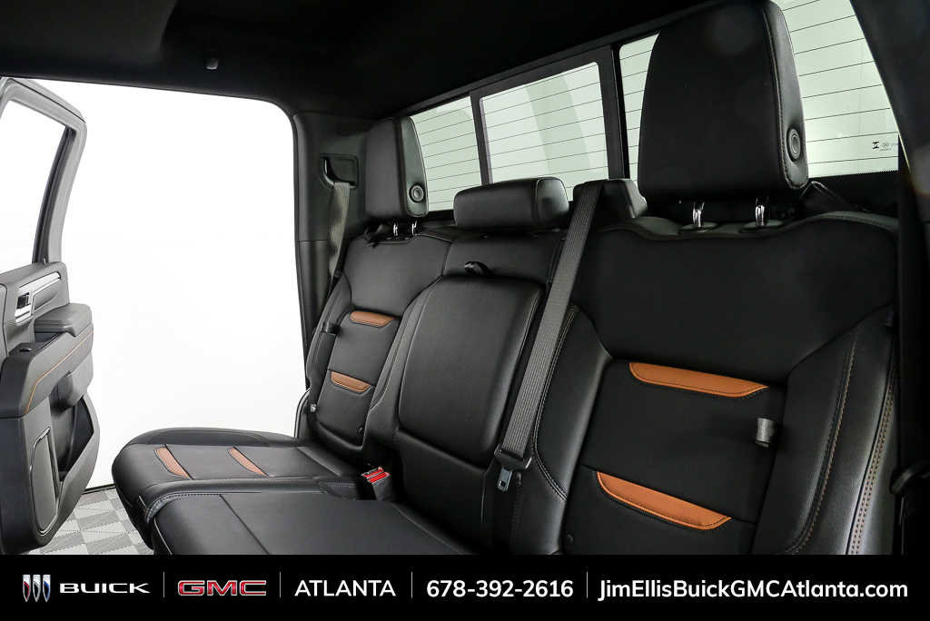 Used 2024 GMC Sierra 2500 AT4 w/ AT4 Premium Plus Package AWD/4WD image 19