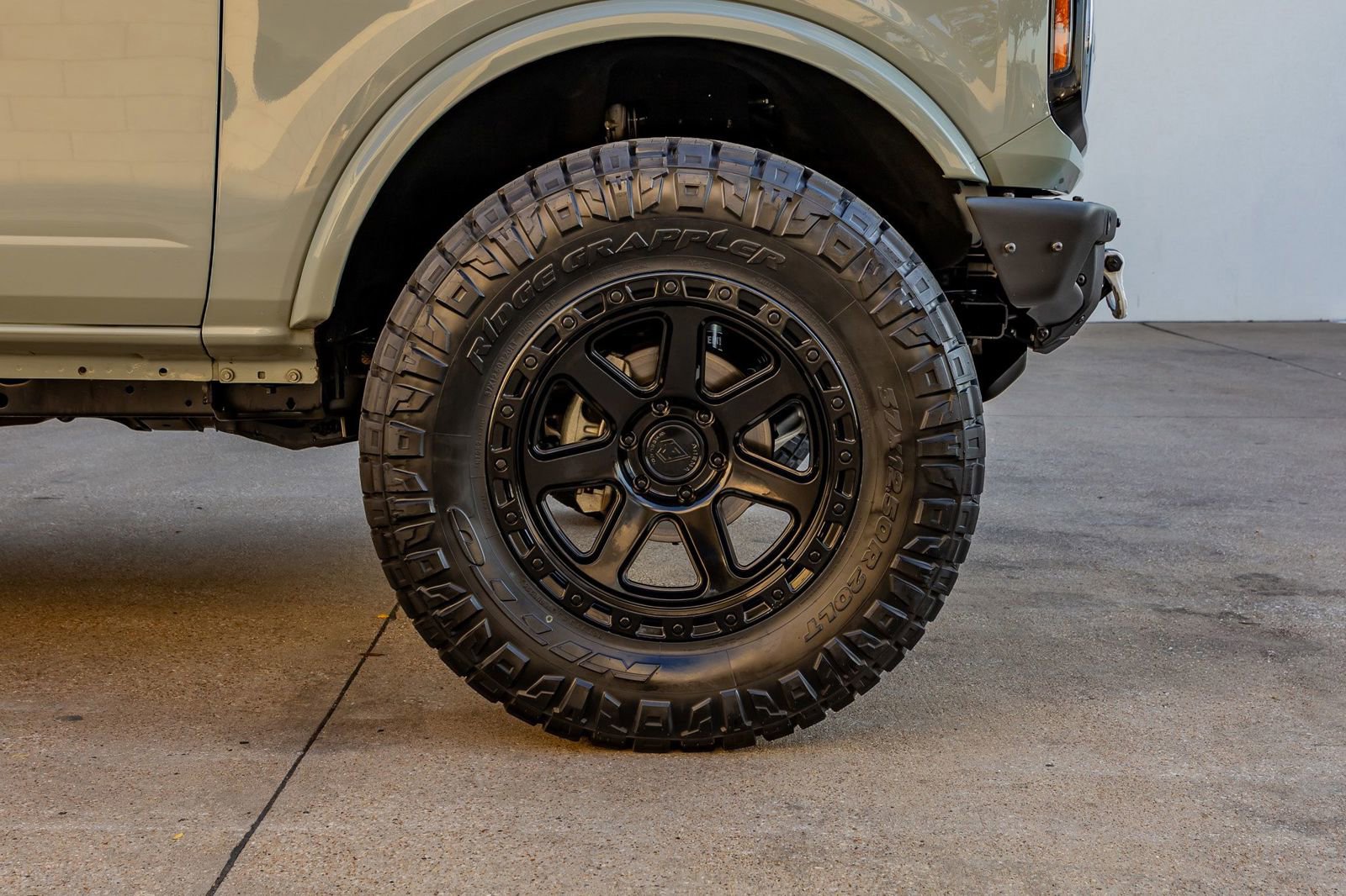 Used 2022 Ford Bronco Outer Banks image 12