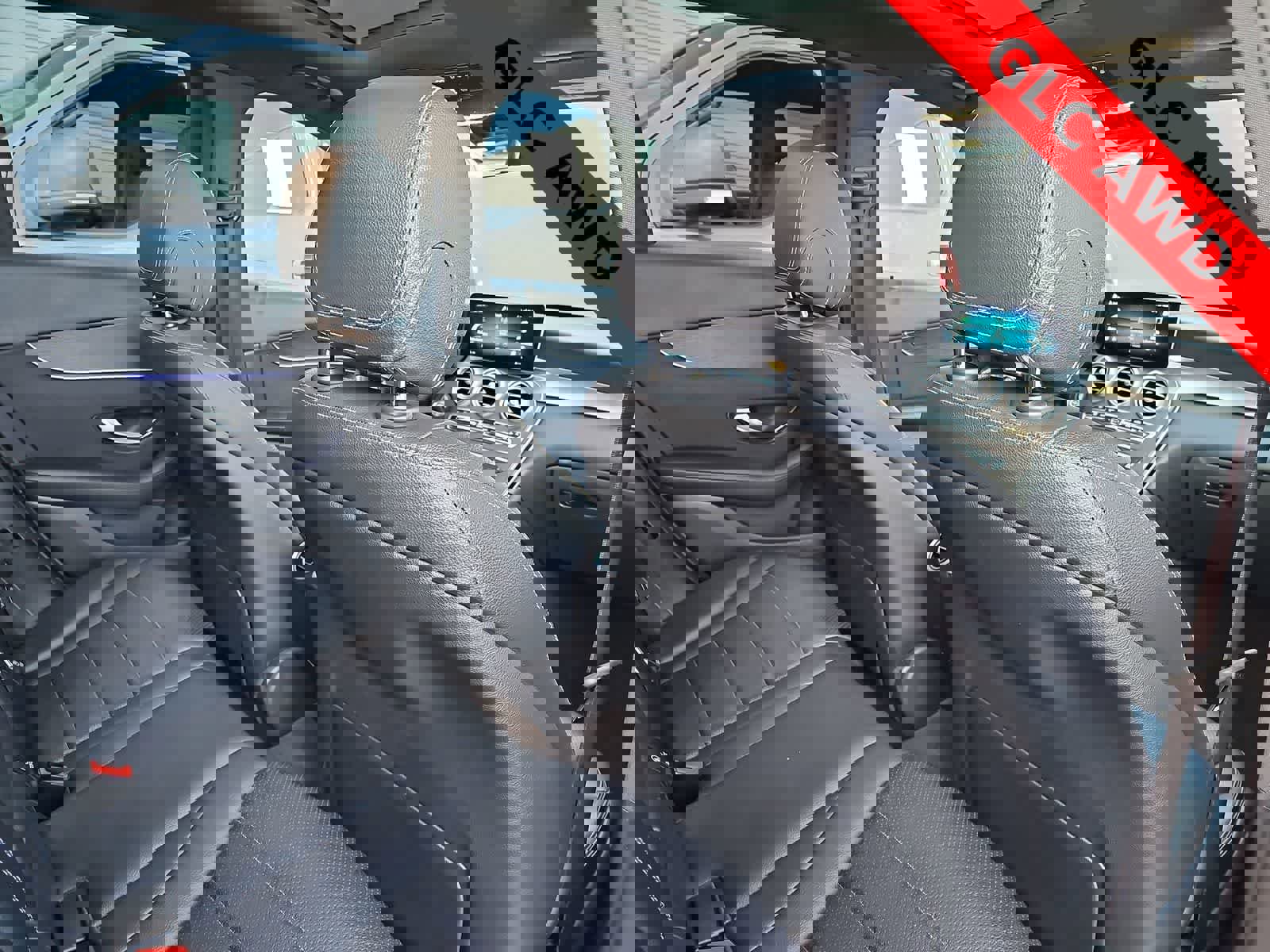 Used 2022 Mercedes-Benz GLC 300 4MATIC w/ Premium Package Lite image 16