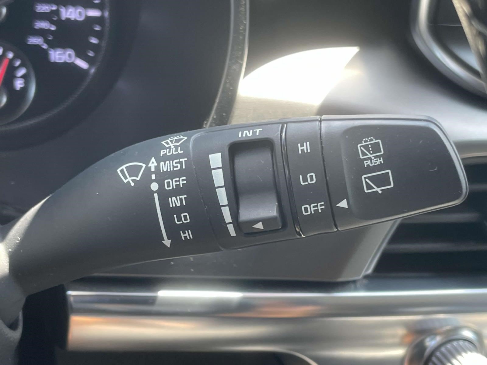 Used 2022 Kia Telluride S AWD/4WD image 24