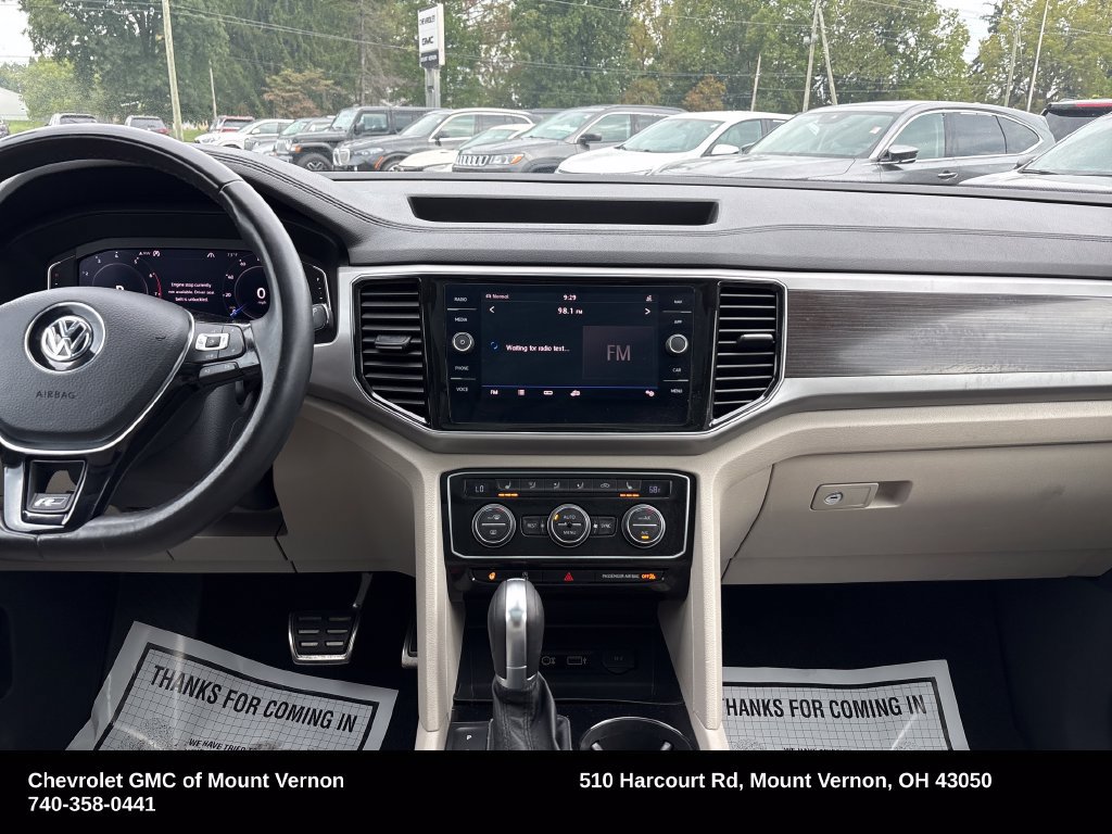 Used 2019 Volkswagen Atlas SEL R-Line AWD/4WD image 18