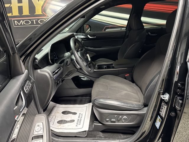 Used 2025 Hyundai Palisade Calligraphy AWD/4WD image 5
