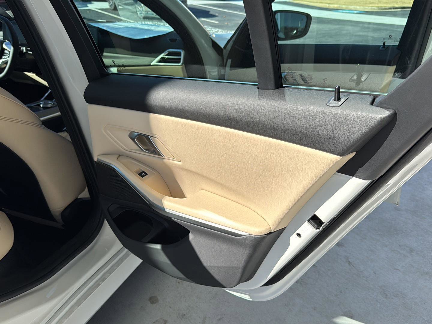 New 2026 BMW 330i xDrive Sedan w/ Premium Package image 13