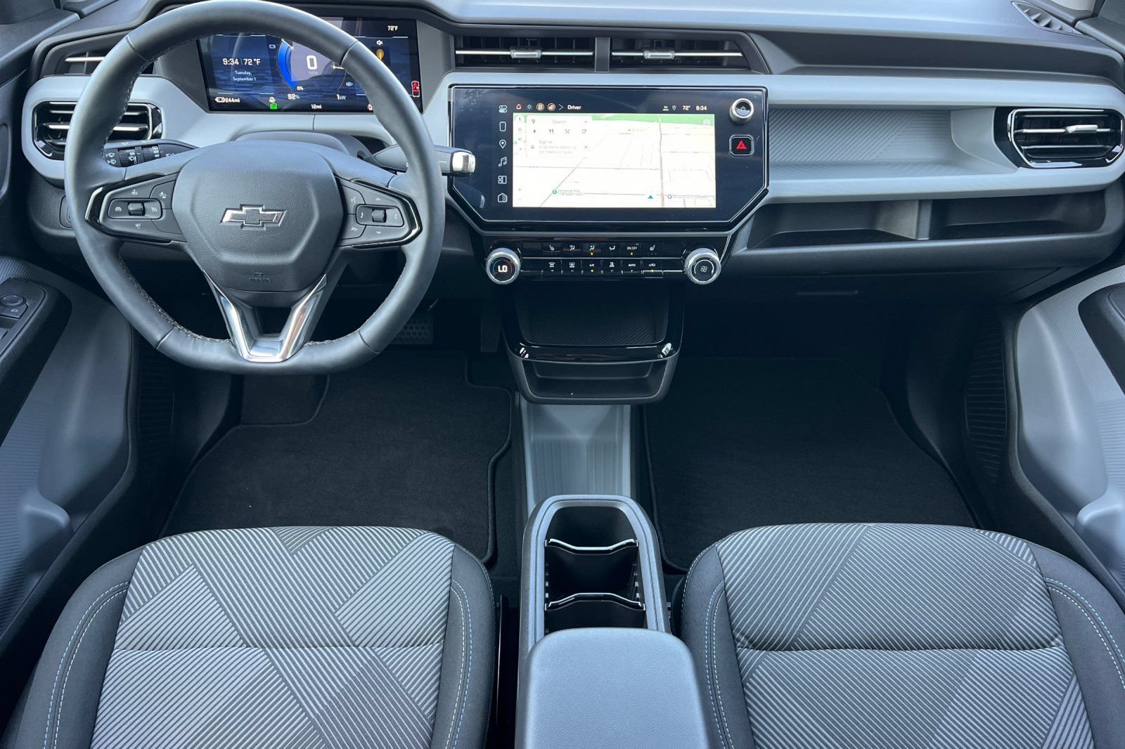 Used 2027 Chevrolet Bolt LT w/ Comfort Package FWD image 17