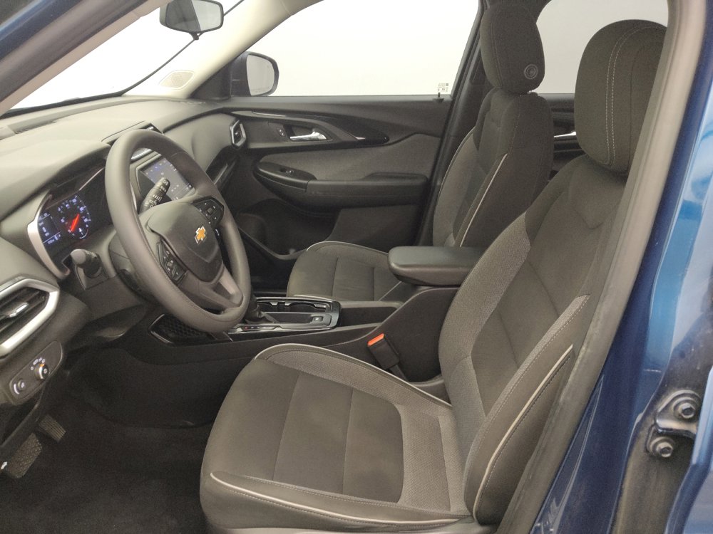 Used 2021 Chevrolet TrailBlazer LS FWD image 17
