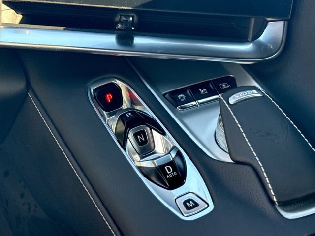 Used 2021 Chevrolet Corvette Stingray Preferred Cpe w/ Z51 Performance Package RWD image 20