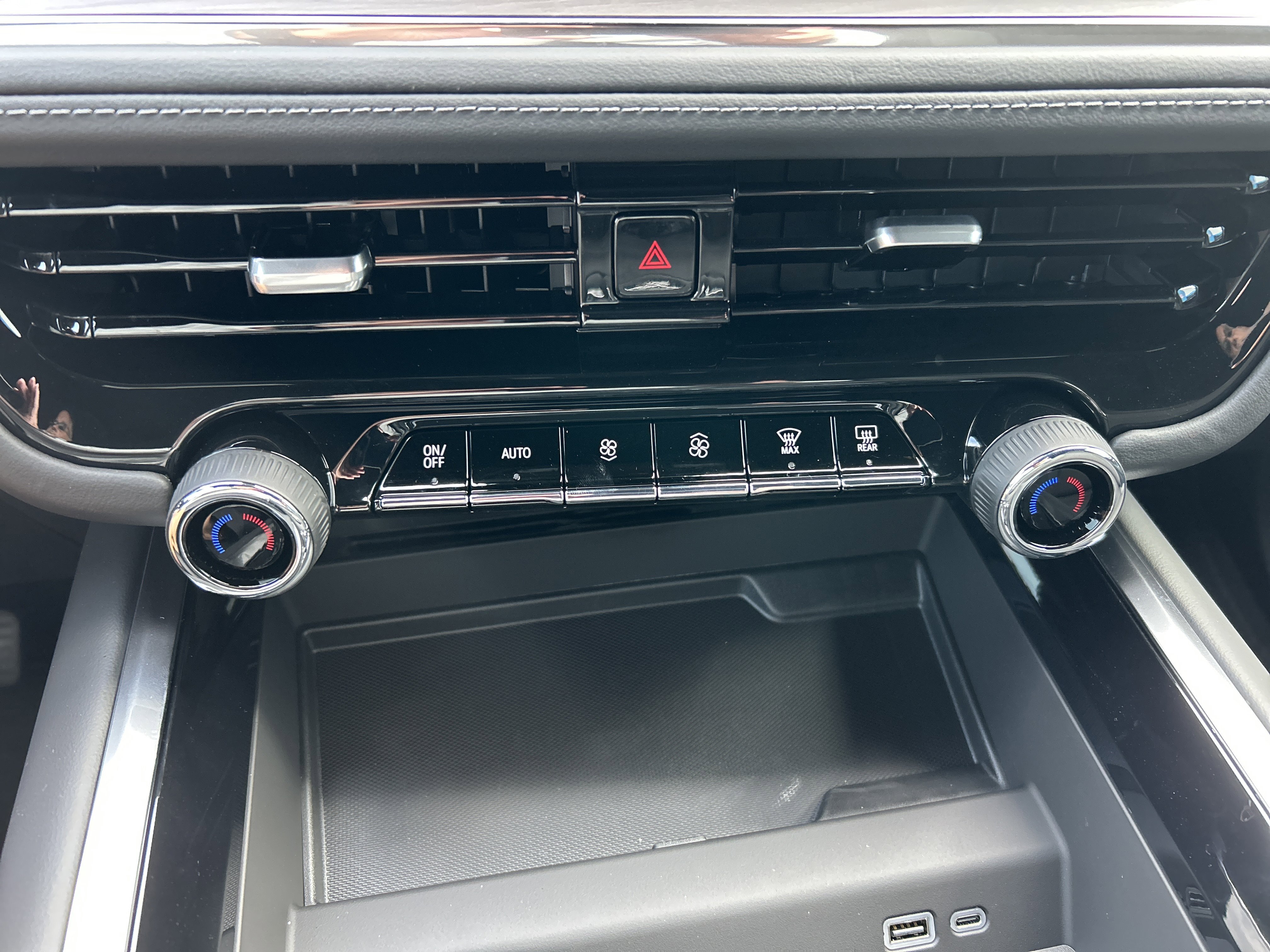 New 2026 Chevrolet Tahoe LS image 28