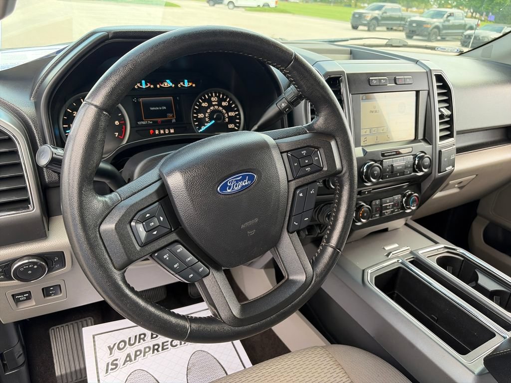 Used 2018 Ford F150 XLT w/ Equipment Group 302A Luxury AWD/4WD image 19