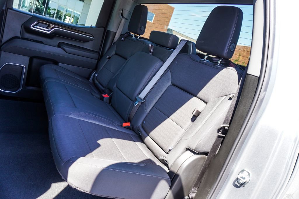 Used 2024 GMC Sierra 1500 Elevation AWD/4WD image 6