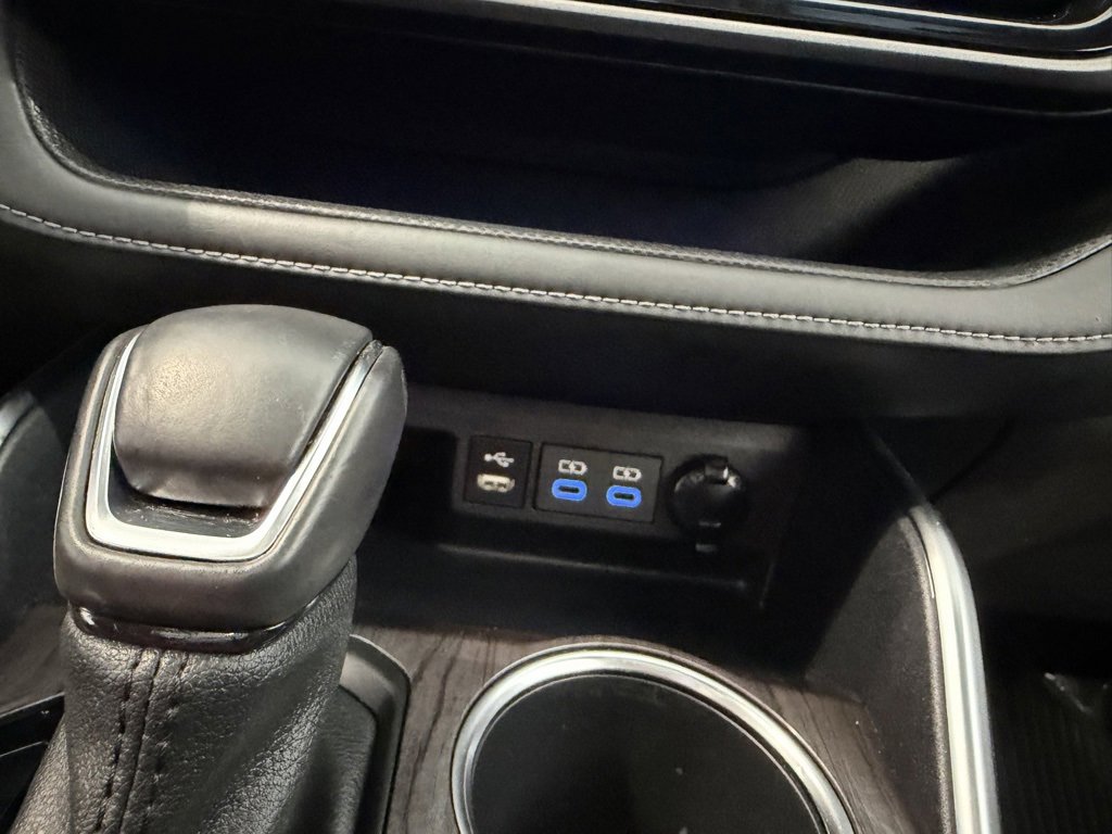 Used 2022 Toyota Highlander Limited image 17
