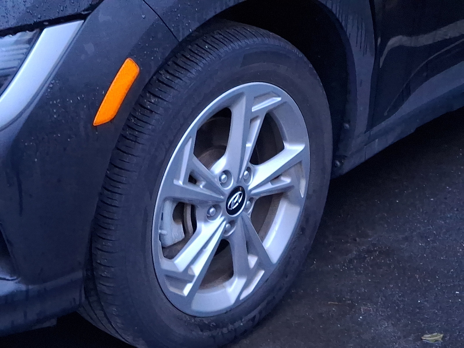 Certified 2023 Hyundai Kona SEL AWD/4WD image 10