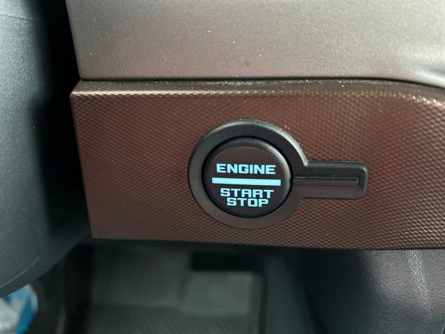 Certified 2021 Ford Bronco Outer Banks w/ Sasquatch Package image 28