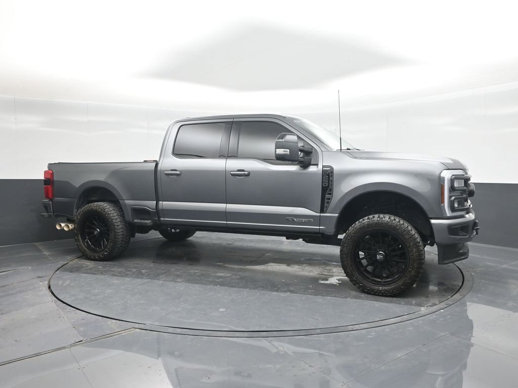 Used 2024 Ford F250 Lariat w/ Lariat Ultimate Package image 11