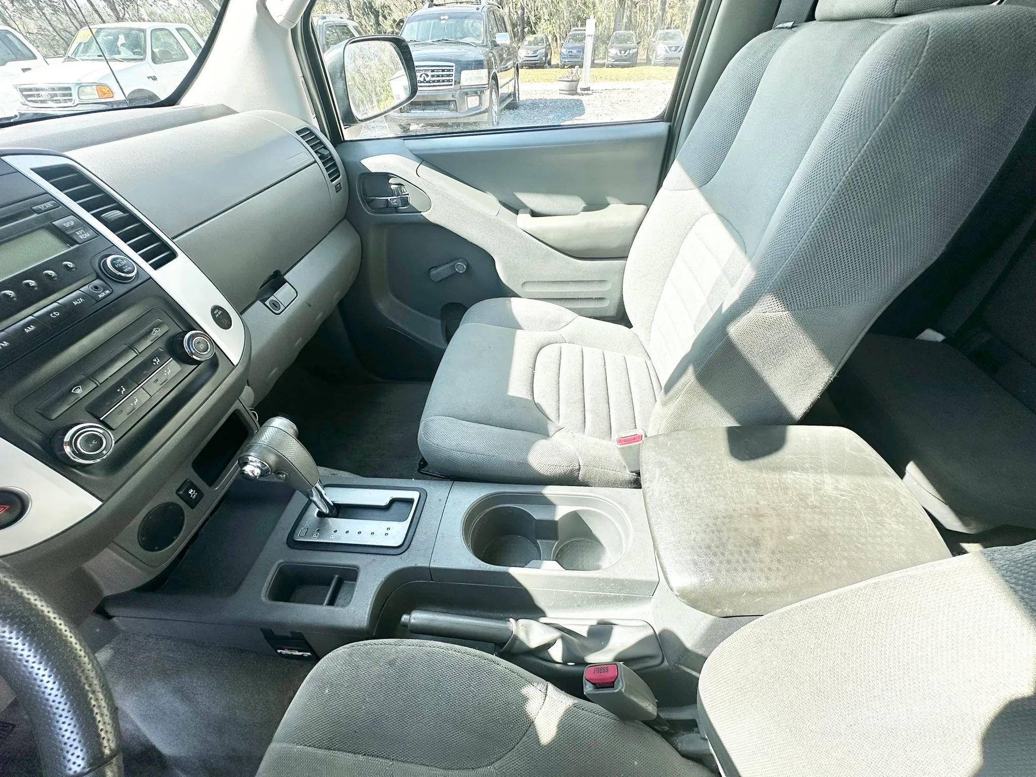 Used 2016 Nissan Frontier S RWD image 28