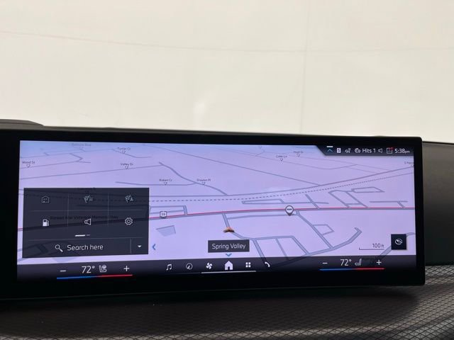 Used 2025 BMW 330i xDrive Sedan w/ Premium Package image 16