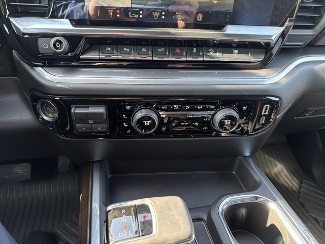 New 2026 Chevrolet Silverado 1500 High Country w/ Midnight Edition image 20