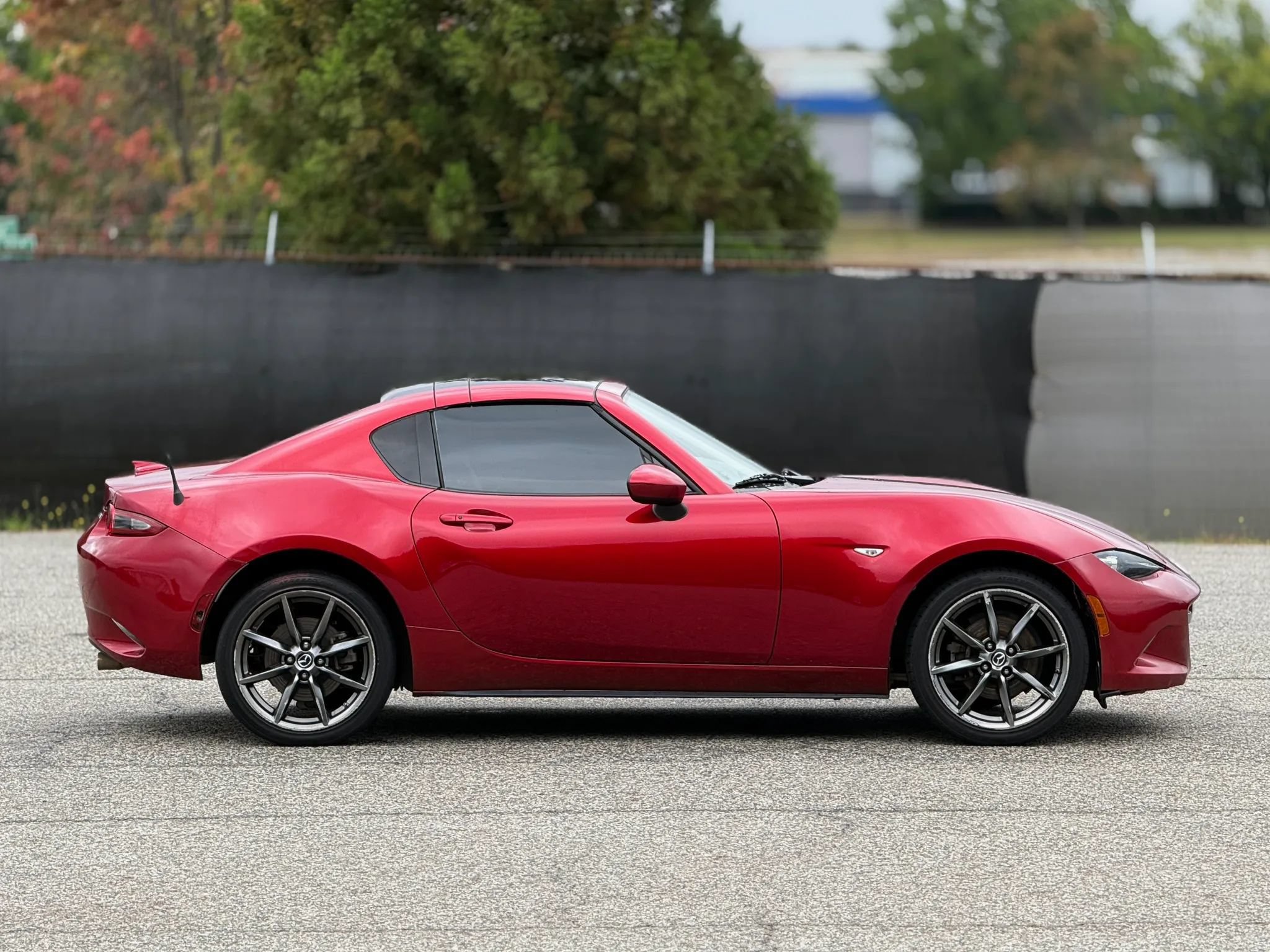 Used 2020 MAZDA MX-5 Miata RF Grand Touring RWD image 6