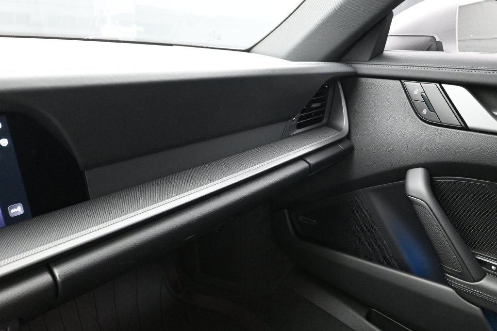 Certified 2026 Porsche 911 Carrera RWD image 29