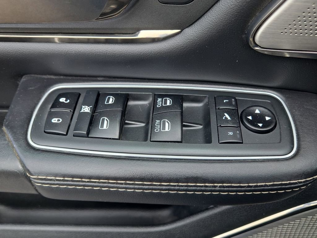 Used 2020 RAM 1500 Limited image 27