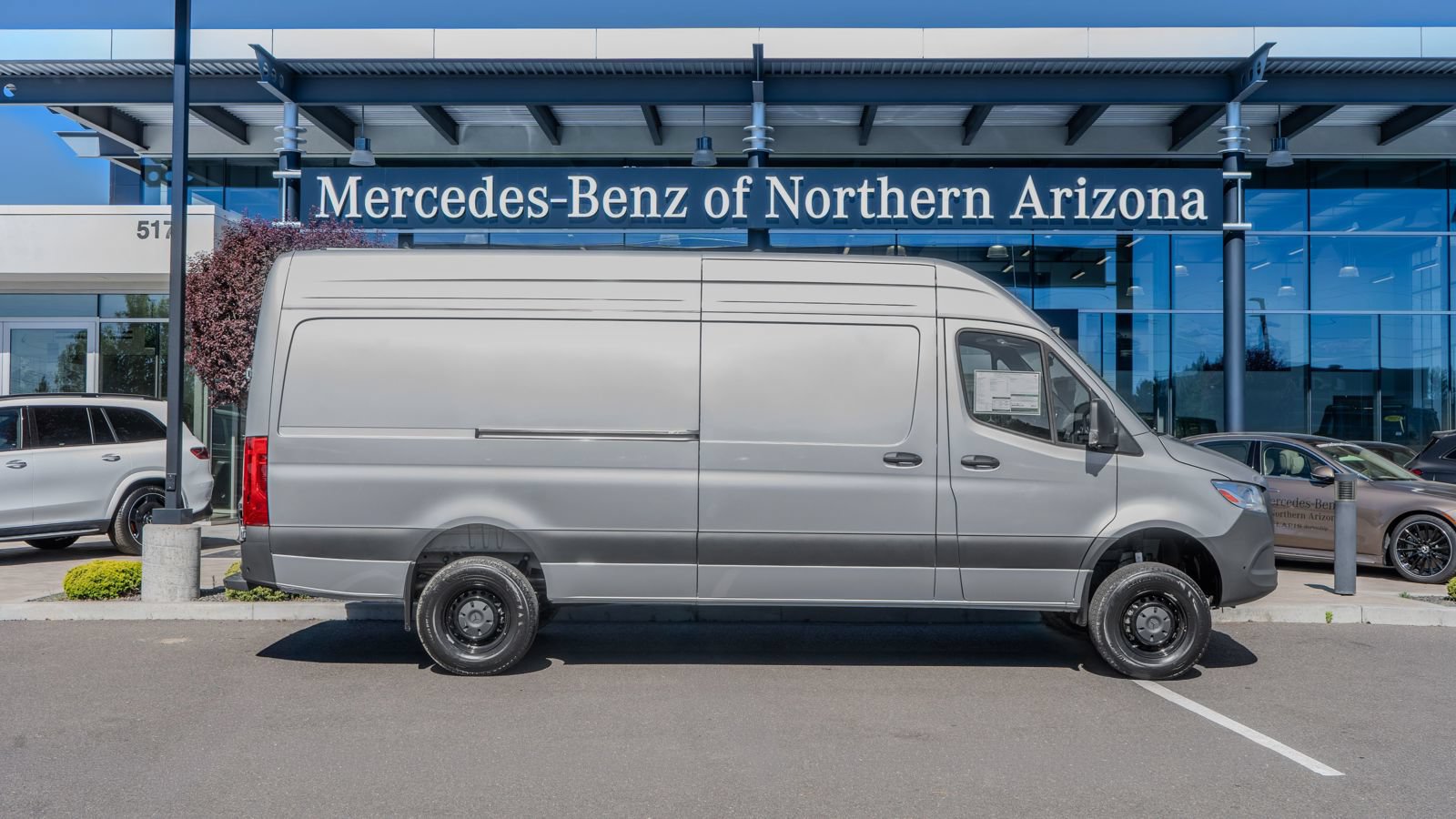 Used 2025 Mercedes-Benz Sprinter 2500 video 1