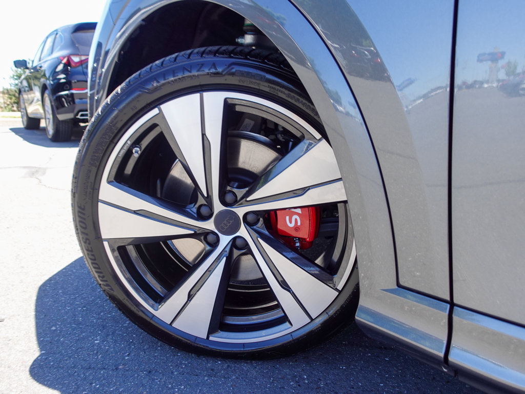 New 2026 Audi SQ5 Premium Plus AWD/4WD image 10