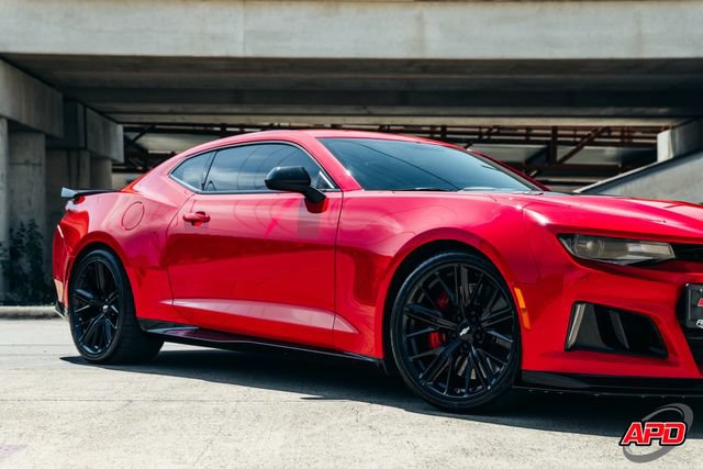 Used 2018 Chevrolet Camaro ZL1 RWD image 38