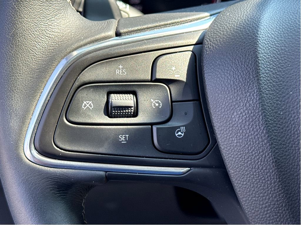 Used 2021 Buick Envision Essence w/ Technology Package I image 15