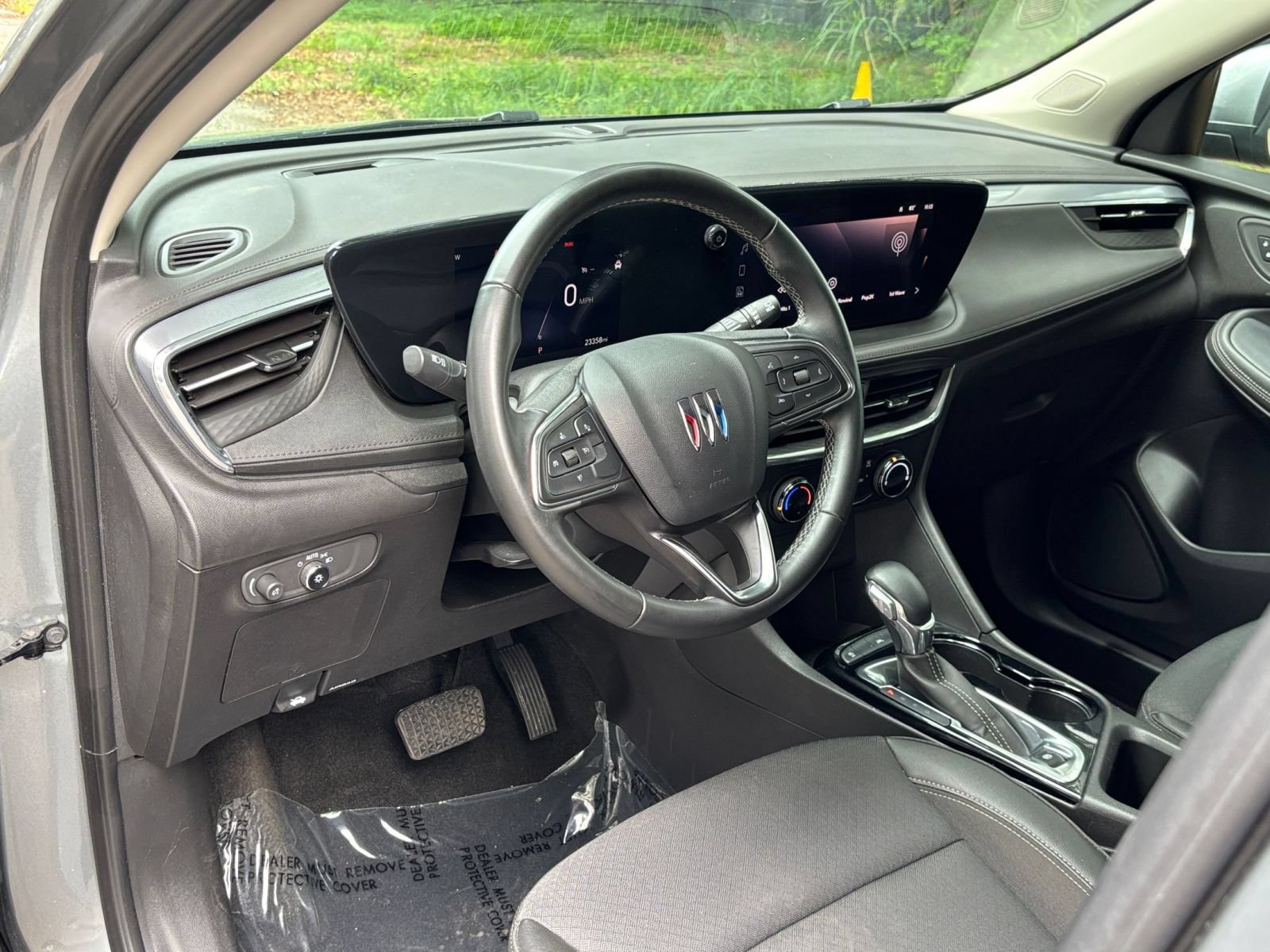 Used 2025 Buick Encore GX Preferred FWD image 33