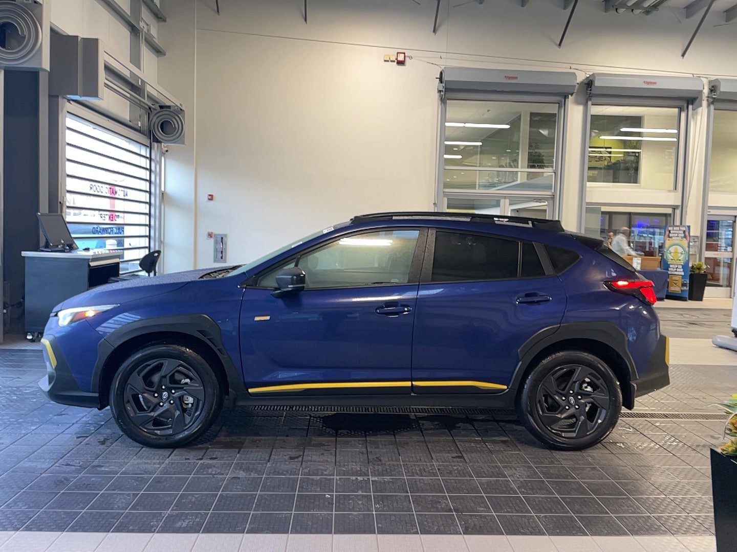 Used 2025 Subaru Crosstrek 2.5i Sport AWD/4WD image 4
