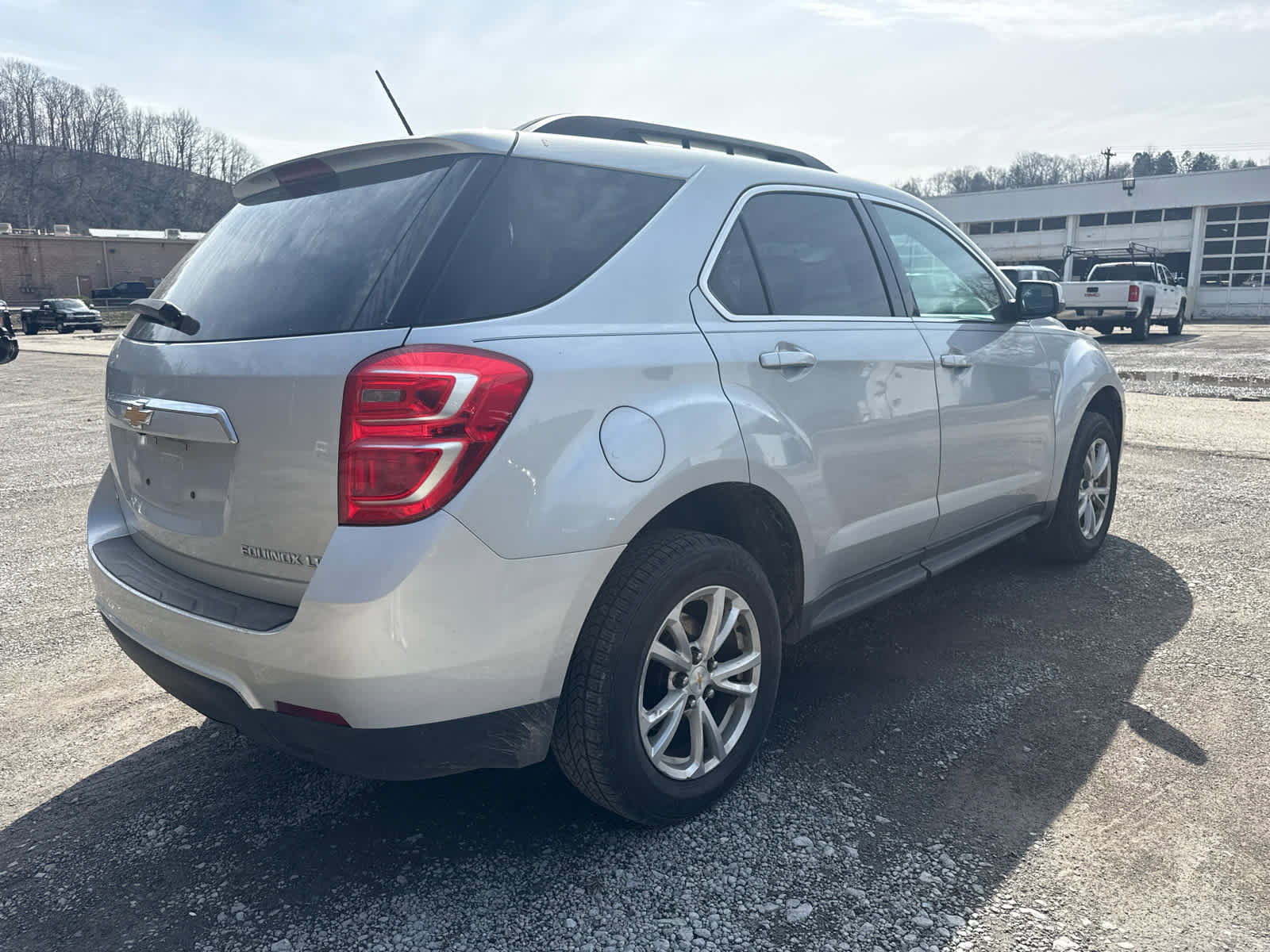 Used 2016 Chevrolet Equinox LT image 8
