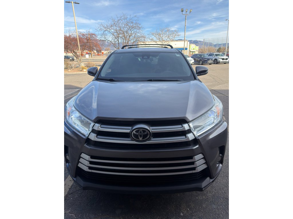 Used 2019 Toyota Highlander Plus image 1