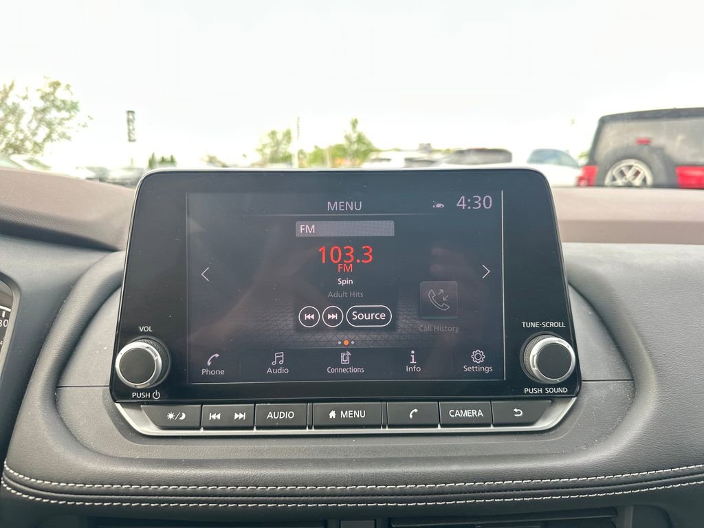 Used 2023 Nissan Rogue SV AWD/4WD image 18