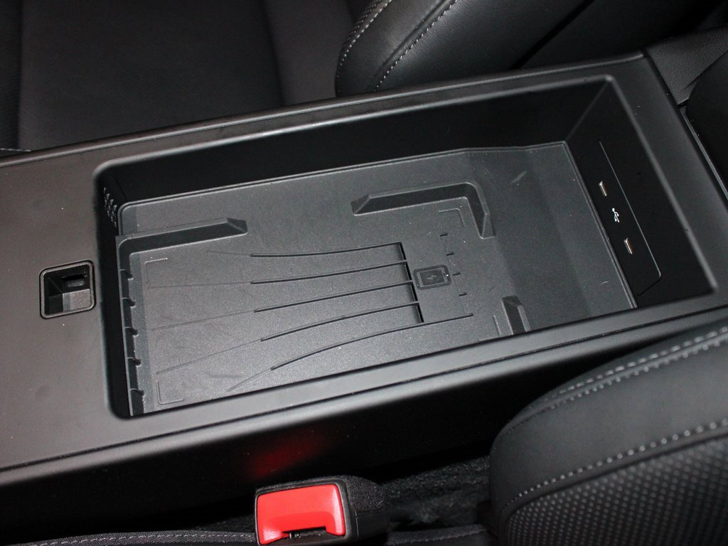 Certified 2025 Porsche 911 Carrera 4 GTS image 34